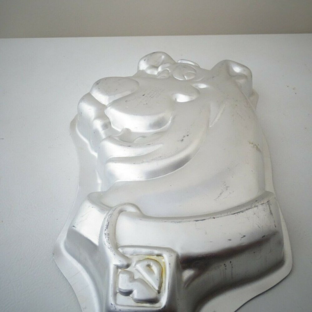 Wilton Scooby Doo Cake Pan (2105-3206)